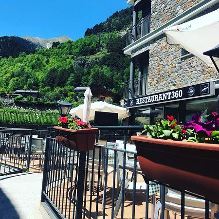 Restaurant 360 Arinsal